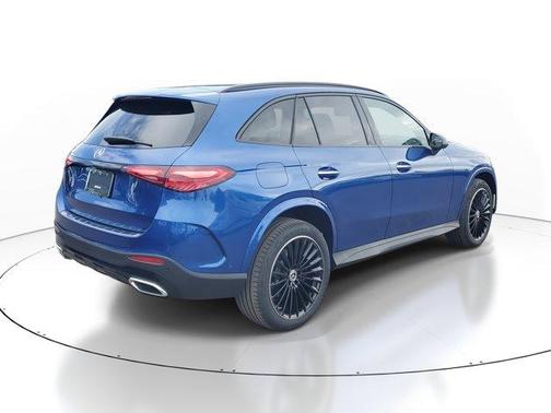 2025 Mercedes-Benz GLC 300 Base