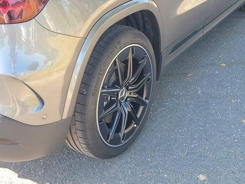 2025 Mercedes-Benz AMG GLA 35 Base