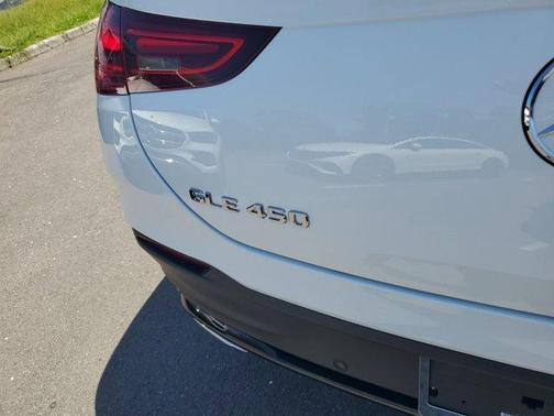 2026 Mercedes-Benz GLE 450 4MATIC