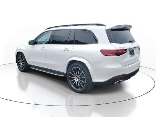 2026 Mercedes-Benz GLS 450 