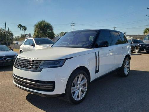 2023 Land Rover Range Rover P530 SE