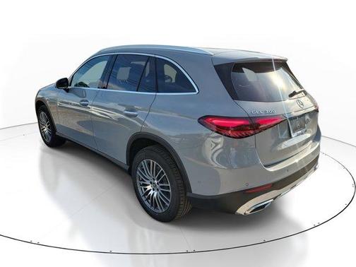 2026 Mercedes-Benz GLC 300 Base