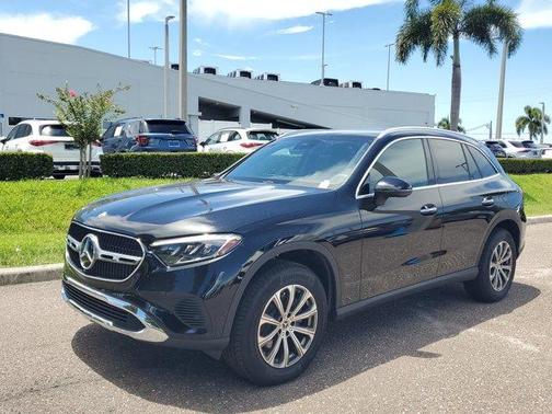 2025 Mercedes-Benz GLC 300 Base 4MATIC