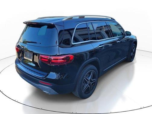 2026 Mercedes-Benz GLB 250 Base