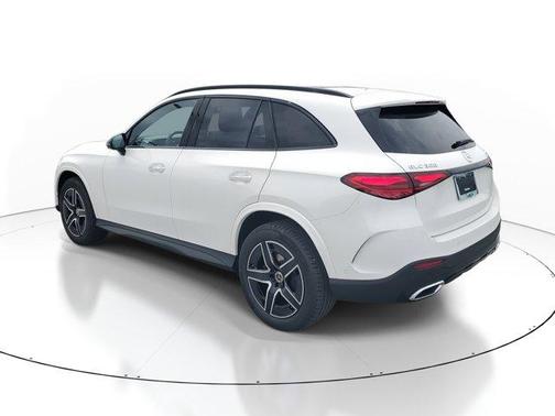 2026 Mercedes-Benz GLC 300 Base 4MATIC