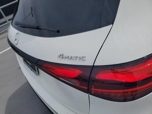 2026 Mercedes-Benz GLC 300 Base 4MATIC