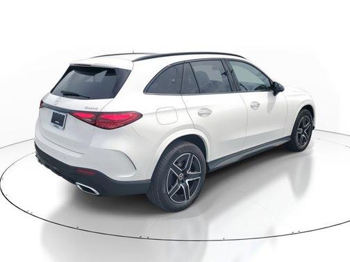 2026 Mercedes-Benz GLC 300 Base 4MATIC