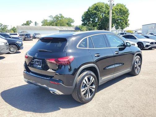 2025 Mercedes-Benz GLA 250 Base