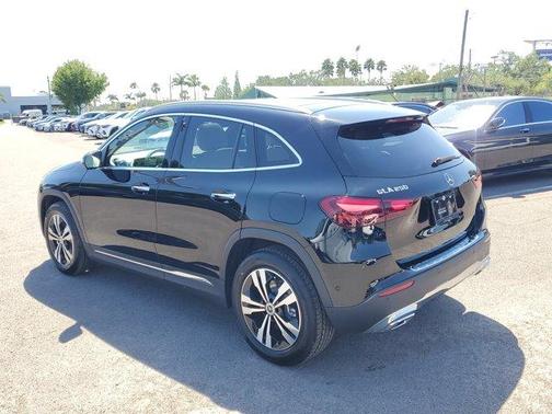 2025 Mercedes-Benz GLA 250 Base