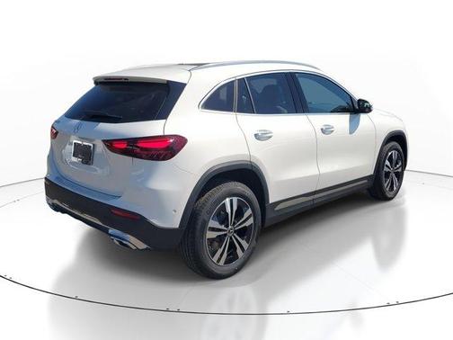 2025 Mercedes-Benz GLA 250 Base