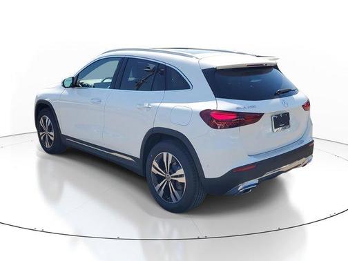 2025 Mercedes-Benz GLA 250 Base