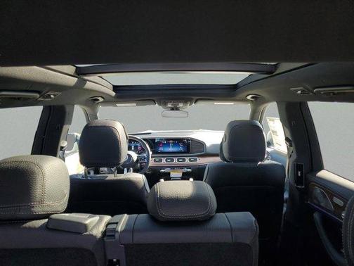 2026 Mercedes-Benz GLS 580 Base 4MATIC