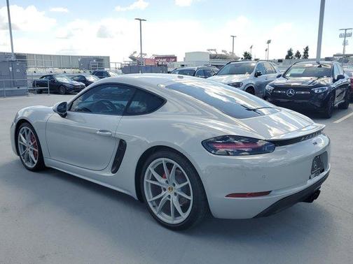 2024 Porsche 718 Cayman S