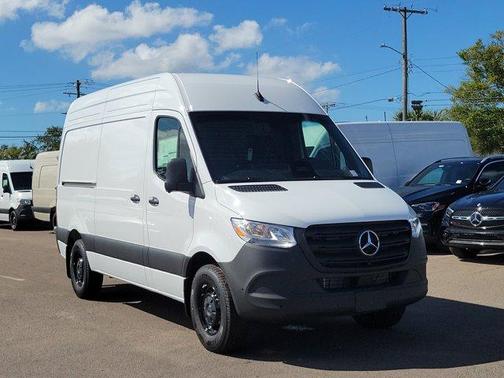 2026 Mercedes-Benz Sprinter 2500 Standard Roof