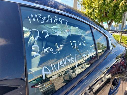 2022 Mazda Mazda3 FWD w/Premium Package