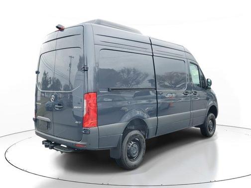 2025 Mercedes-Benz Sprinter 2500 Standard Roof