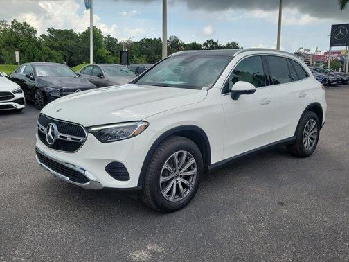 2025 Mercedes-Benz GLC 300 Base