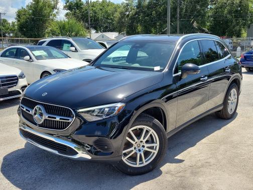 Black 2025 Mercedes-Benz GLC 300 Base