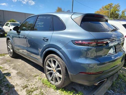 2019 Porsche Cayenne Base