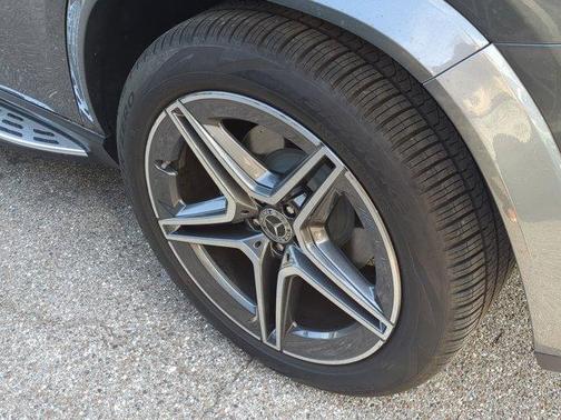 2026 Mercedes-Benz GLS 450 4MATIC