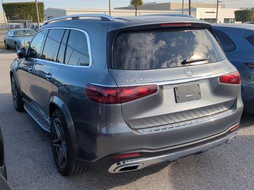 2026 Mercedes-Benz GLS 450 4MATIC