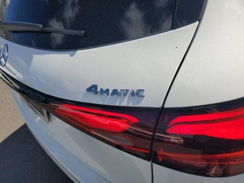 2025 Mercedes-Benz GLC 300 Base 4MATIC