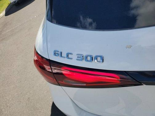 2025 Mercedes-Benz GLC 300 Base 4MATIC