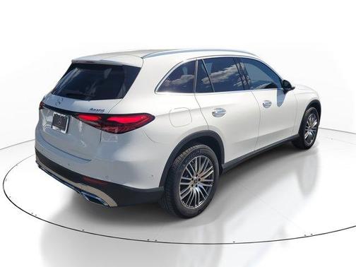 2025 Mercedes-Benz GLC 300 Base 4MATIC