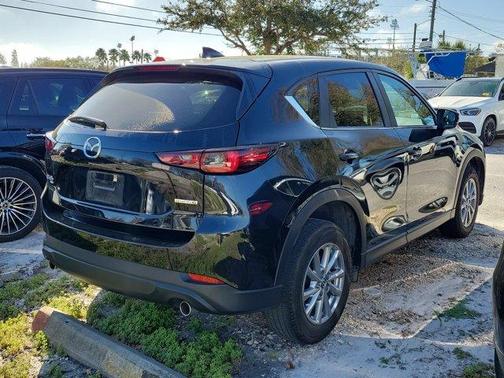 2023 Mazda CX-5 2.5 S Preferred Package