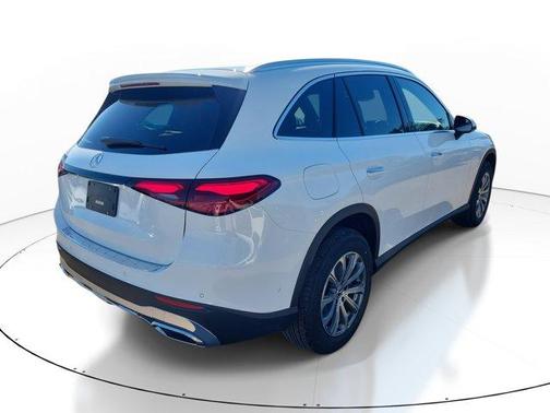 2026 Mercedes-Benz GLC 300 Base