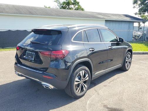 2025 Mercedes-Benz GLA 250 Base