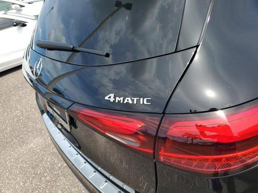 2026 Mercedes-Benz GLC 300 Base 4MATIC
