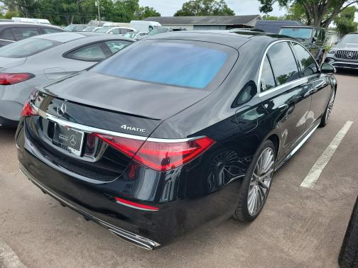 Black 2022 Mercedes-Benz S-Class