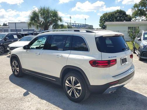 2025 Mercedes-Benz GLB 250 Base