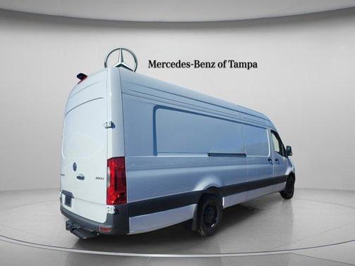 2026 Mercedes-Benz Sprinter 2500 170 WB High Roof Extended Cargo