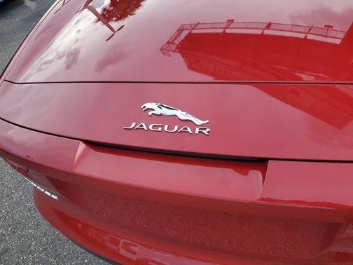 2014 Jaguar F-TYPE Base