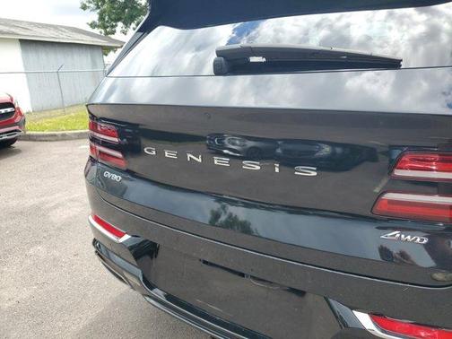 2023 Genesis GV80 2.5T