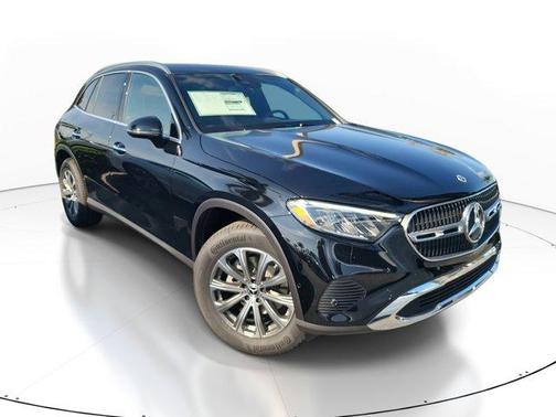 2026 Mercedes-Benz GLC 300 Base