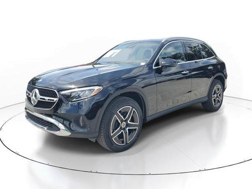 2026 Mercedes-Benz GLC 300 Base 4MATIC