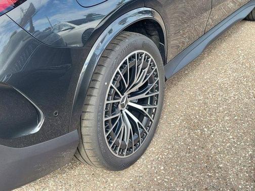 2026 Mercedes-Benz AMG GLC 43 Base