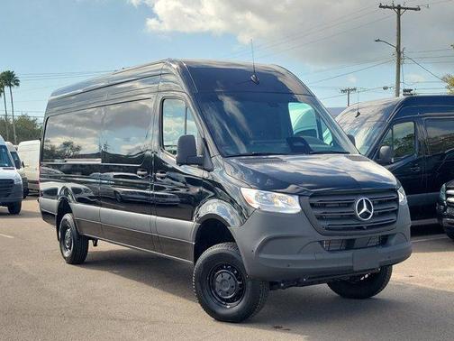 2025 Mercedes-Benz Sprinter 2500 High Roof