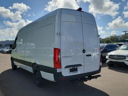2026 Mercedes-Benz Sprinter 2500 High Roof