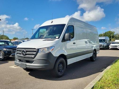 2026 Mercedes-Benz Sprinter 2500 High Roof