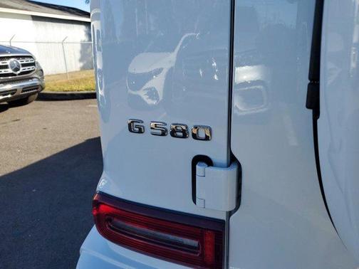 2025 Mercedes-Benz G-Class Base