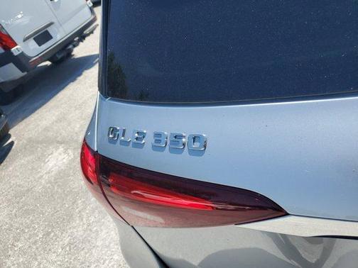 2025 Mercedes-Benz GLE 350 Base 4MATIC