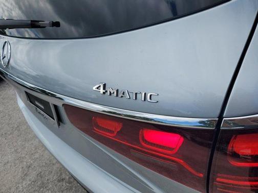 2026 Mercedes-Benz GLS 450 