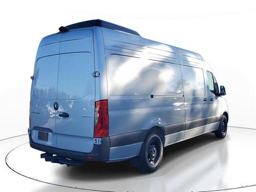 2025 Mercedes-Benz Sprinter 2500 High Roof