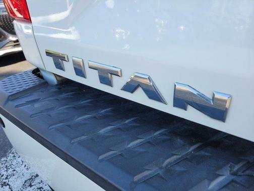 2018 Nissan Titan PRO-4X