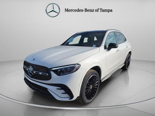 Polar White 2026 Mercedes-Benz GLC 300