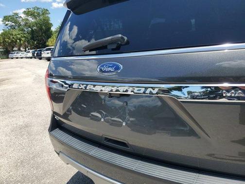 2021 Ford Expedition Max XLT